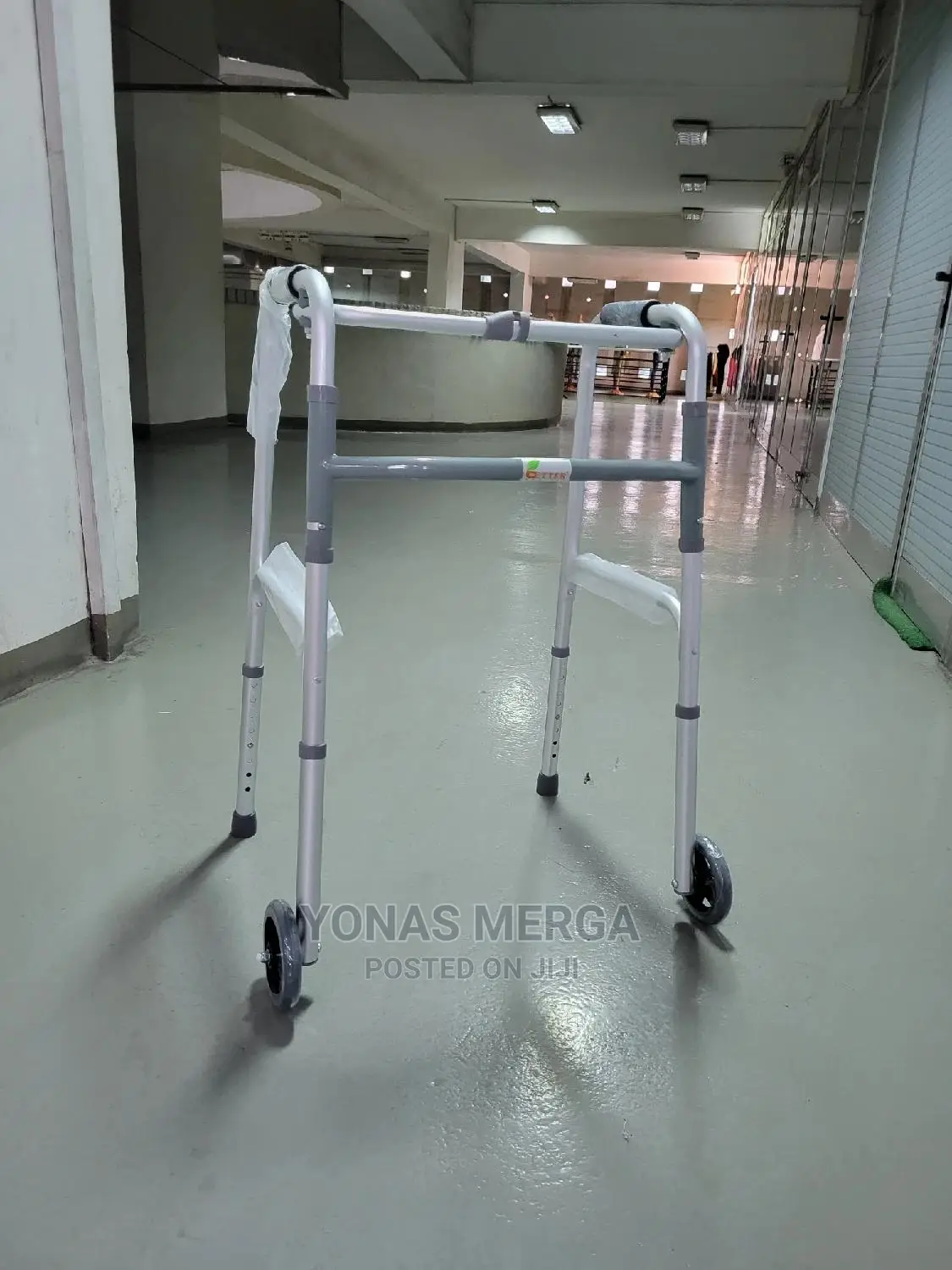 Drive Dual Palm Release Folding Walkers