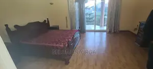 Furnished 6bdrm House in አድስ አበባ, Bole for rent