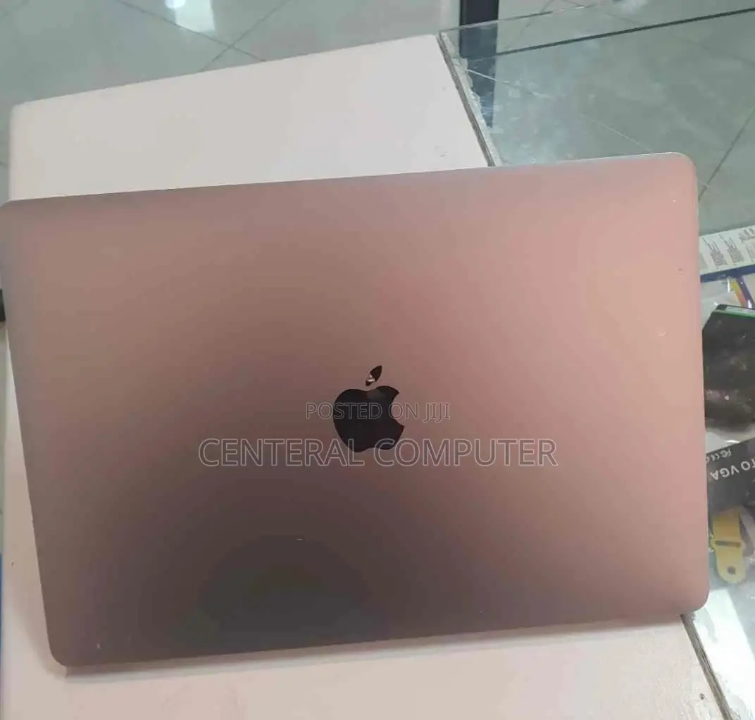 New Laptop Apple MacBook Pro 2016 256GB Intel Core I5 SSD 256GB