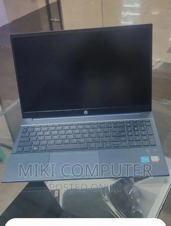 New Laptop HP Pavilion 15 8GB Intel Core I5 SSD 512GB
