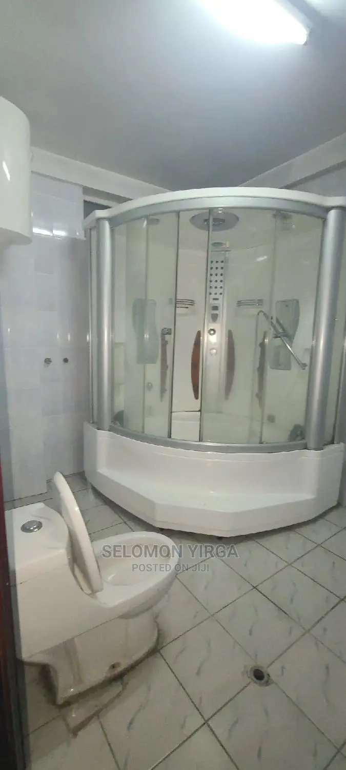 Furnished 6bdrm House in አድስ አበባ, Bole for rent