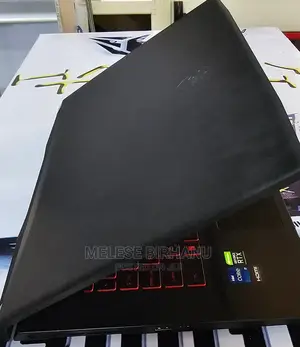 New Laptop MSI 16GB Intel Core I7 SSD 512GB