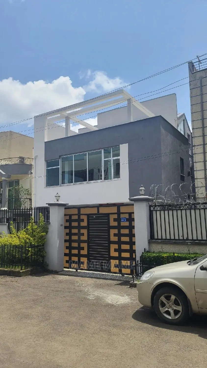 4bdrm House in Addis Abeba, Bole for sale