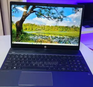 New Laptop HP 8GB AMD Ryzen 5 SSD 512GB