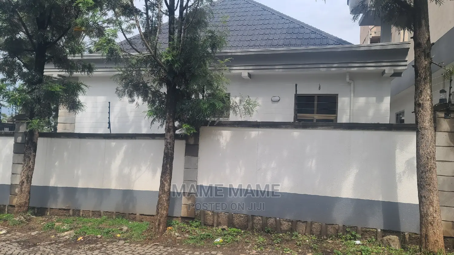 3bdrm Villa in Addis Abeba, Nifas Silk-Lafto for sale