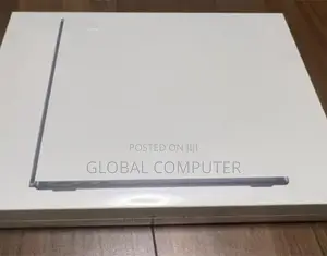New Laptop Apple MacBook Air 2022 M2 8GB Apple M2 Ultra SSD 256GB