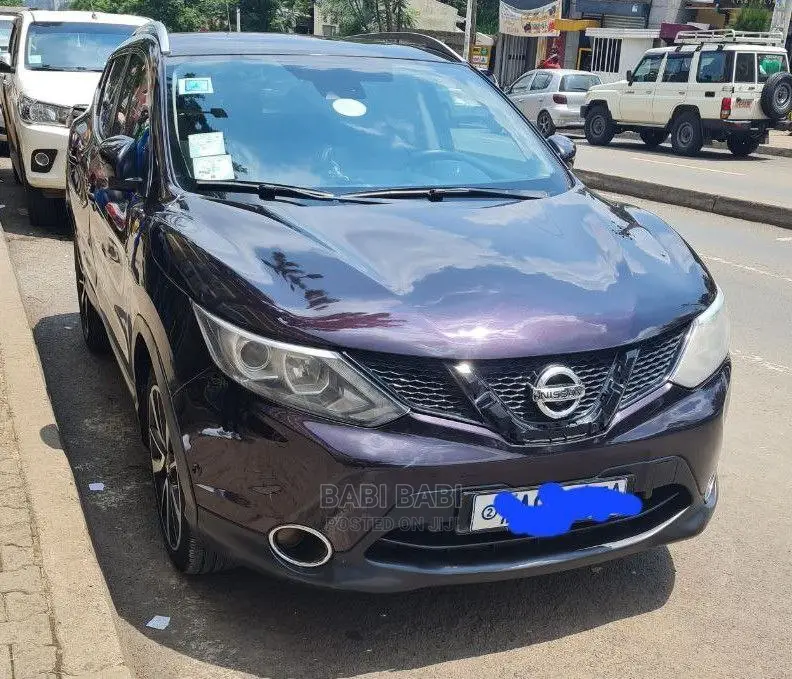 Nissan Qashqai 2017 Burgundy