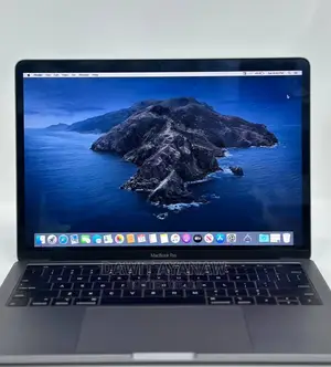 New Laptop Apple MacBook Pro 2019 8GB Intel Core I5 SSD 256GB