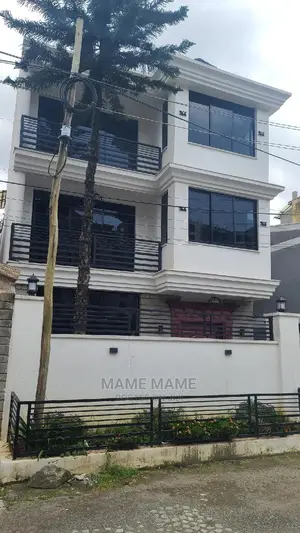 8bdrm House in Addis Abeba, Bole for sale