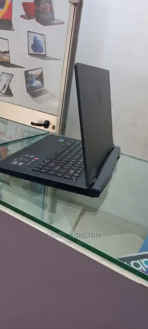 New Laptop MSI GF63 16GB Intel Core I7 SSD 1T