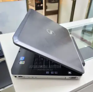 New Laptop Dell Latitude 5420 4GB Intel Core I5 SSHD (Hybrid) 320GB