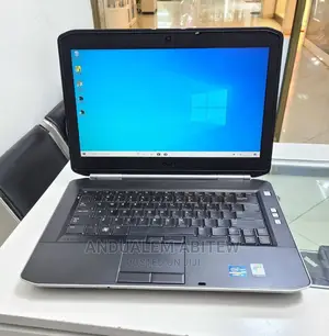 New Laptop Dell Latitude 5420 4GB Intel Core I5 SSHD (Hybrid) 320GB