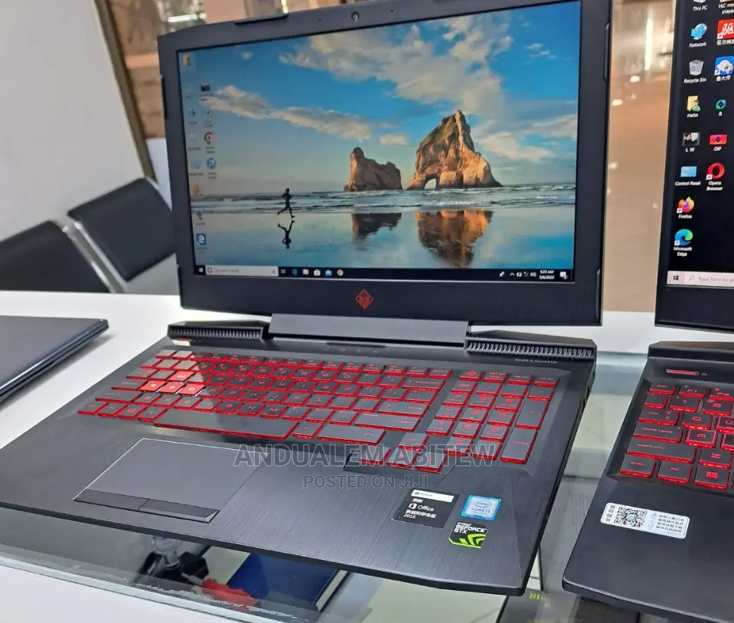 New Laptop HP Omen X 8GB Intel Core I5 SSHD (Hybrid) 1T