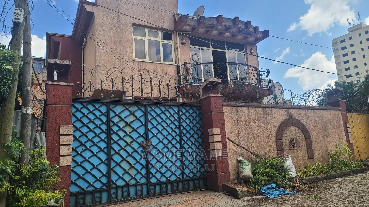 10bdrm House in Addis Abeba, Bole for rent