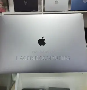 New Laptop Apple MacBook Pro 2017 16GB Intel Core I7 SSD 512GB