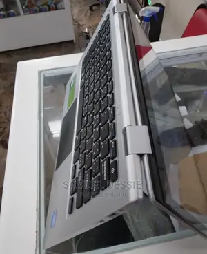 Laptop 2GB SSD 32GB