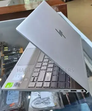 New Laptop HP Envy 14 8GB Intel Core I5 SSD 512GB