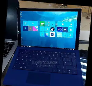 New Laptop Microsoft Surface Pro 8 8GB Intel Core I5 SSD 256GB