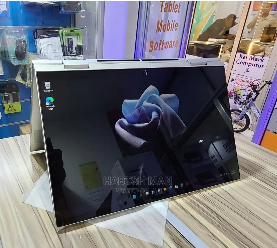 New Laptop HP Envy X360 16GB Intel Core I7 SSD 1T