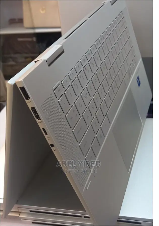New Laptop HP Envy X360 16GB Intel Core i7 SSD 1T