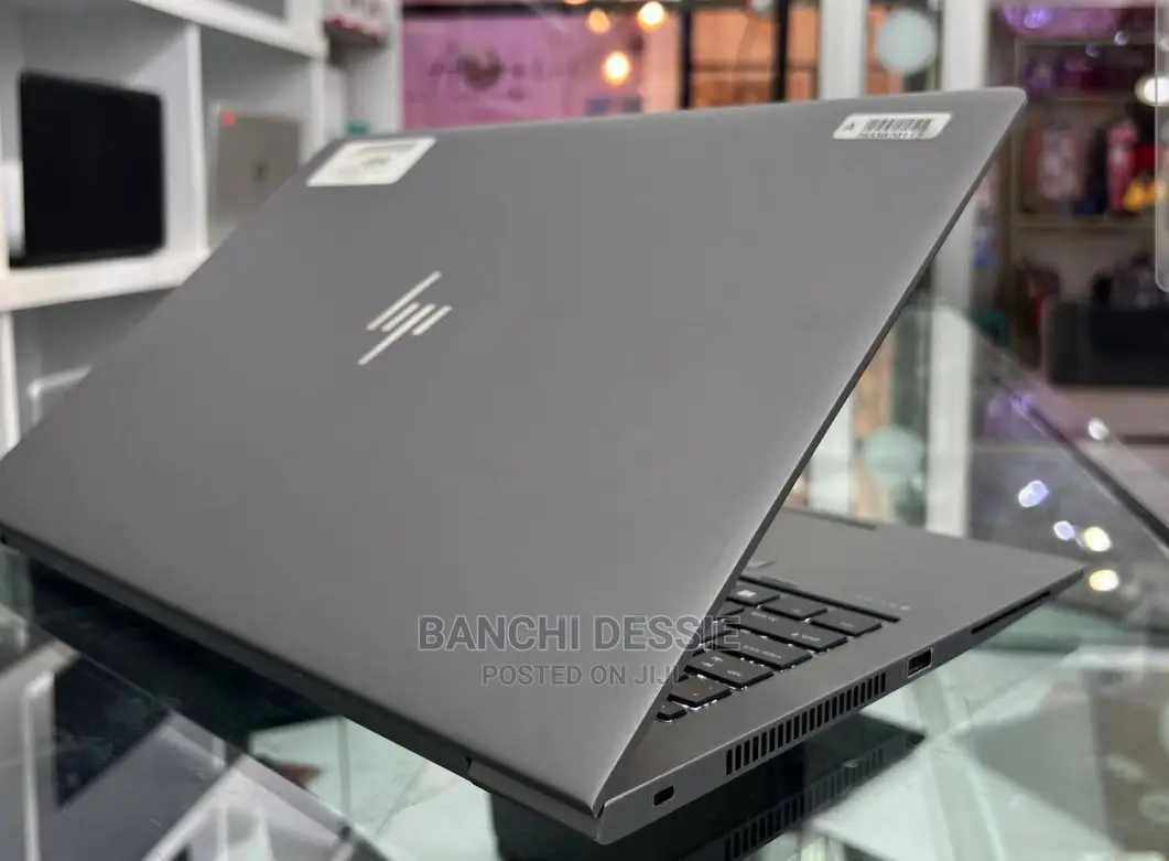 New Laptop HP ZBook 15 16GB Intel Core I7 SSD 512GB