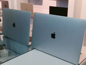New Laptop Apple MacBook Pro 2017 16GB Intel Core I7 SSD 512GB