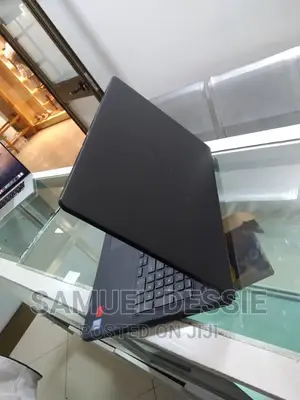 New Laptop Dell Inspiron 15 8GB Intel Core I5 HDD 1T