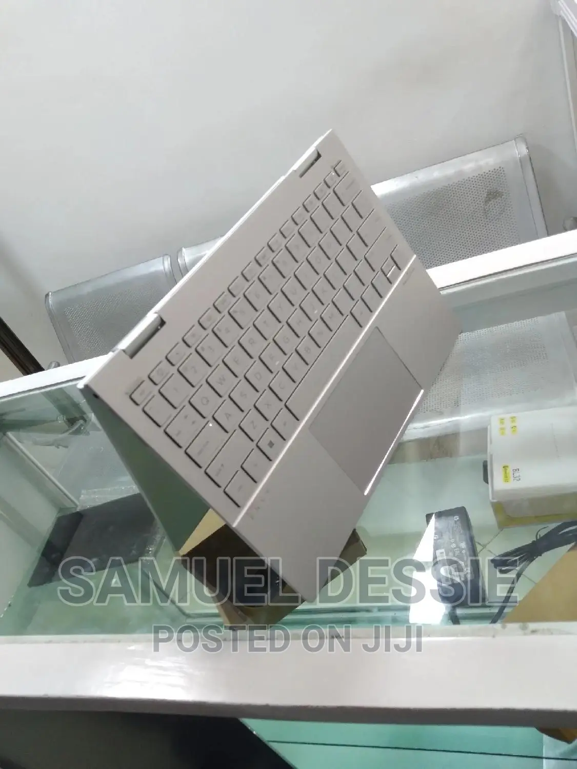 New Laptop HP Envy X360 8GB Intel Core I7 SSD 512GB