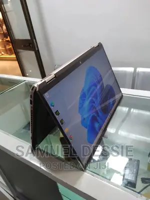New Laptop HP Spectre X360 16GB Intel Core I7 SSD 512GB