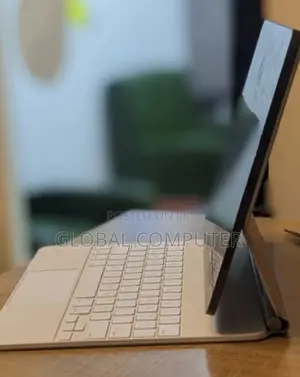 New Apple iPad Pro 12.9 (2021) 128 GB Silver