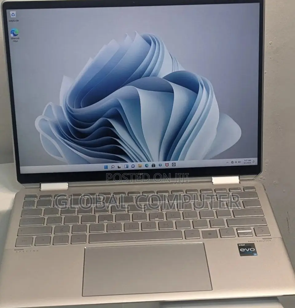New Laptop HP Spectre 13 8GB Intel Core I5 SSD 1T