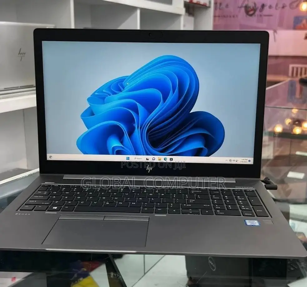 New Laptop HP ZBook X2 16GB Intel Core i7 SSD 512GB