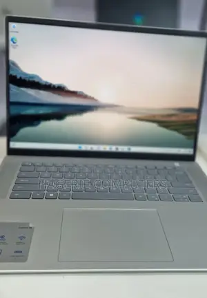 New Laptop Dell Inspiron 15 16GB Intel Core I7 SSD 512GB