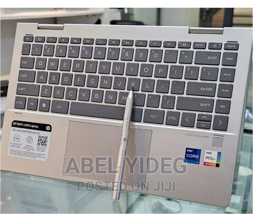 New Laptop HP Envy X360 16GB Intel Core I7 SSD 1T