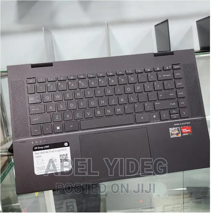 New Laptop HP Envy X360 16GB AMD Ryzen 7 SSD 512GB