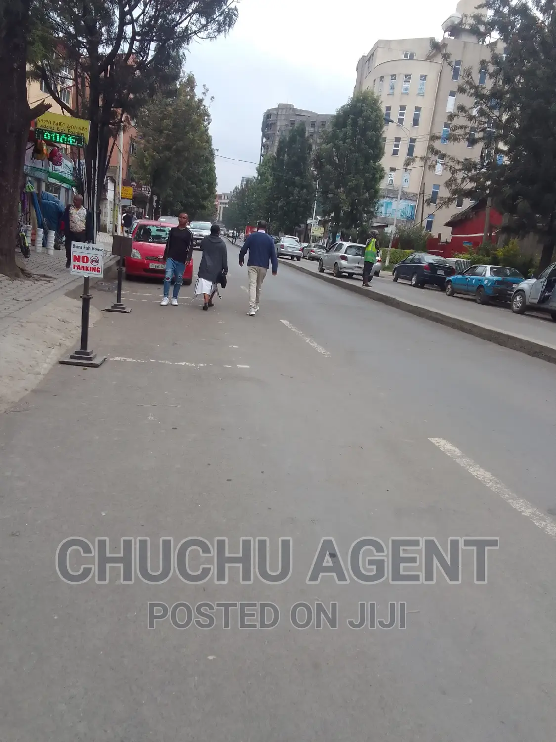 መኪና መሸጫ ወይም ማሳያ Show Room