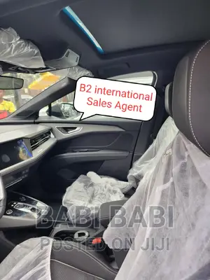 Audi Q5 2024 White