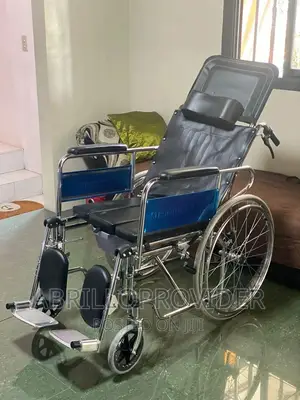 Standard Multifunctional Commode Wheelchair TY9