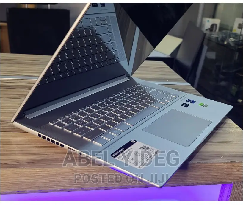 New Laptop HP Envy 15 16GB Intel Core I9 SSD 1T