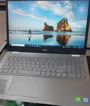 New Laptop Dell XPS 15 8GB Intel Core I7 SSD 1T