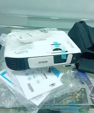Brand New EPSON Eb-S41 Projector