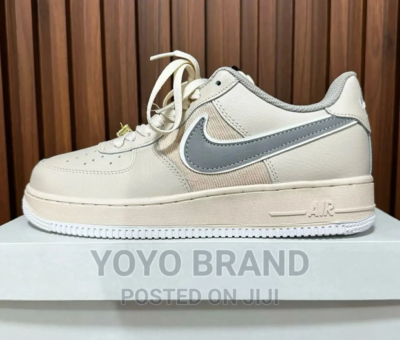 Nike Air Force 1