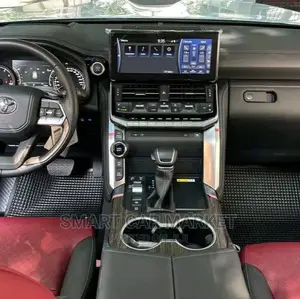 Toyota Land Cruiser 2024 Black