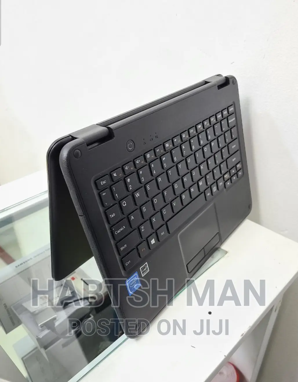 New Laptop Lenovo 3000 N500 4GB Intel Celeron SSD 256GB