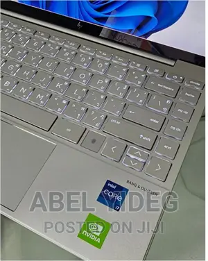 New Laptop HP Envy 14 16GB Intel Core I7 SSD 1T