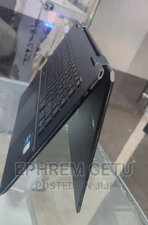 New Laptop HP Spectre X360 16GB Intel Core I7 SSD 512GB