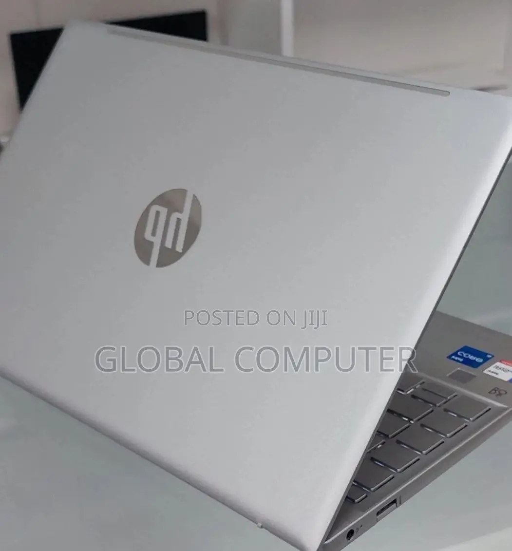 New Laptop HP Pavilion 15z 16GB Intel Core I5 SSD 512GB