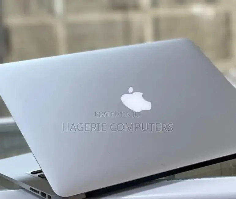 New Laptop Apple MacBook Air 2017 8GB Intel Core I5 SSD 256GB