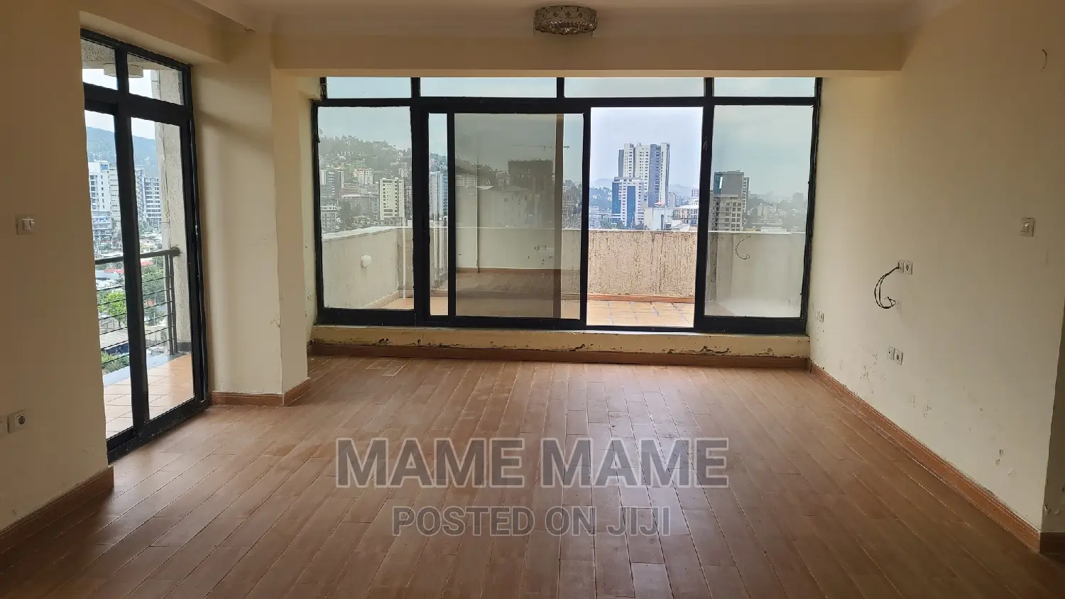 4bdrm Penthouse in Addis Abeba, Bole for rent