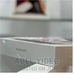 New Laptop Apple MacBook Pro M1 8GB Apple M1 SSD 512GB